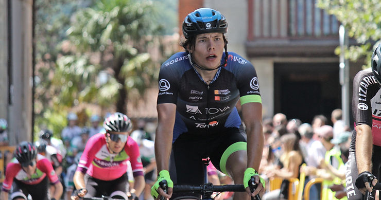 Toby Perry consigue un nuevo Top-10 en el Torneo Euskaldun de Oiartzun